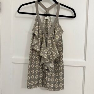 Banana Republic Petite Ruched Top  - Medium